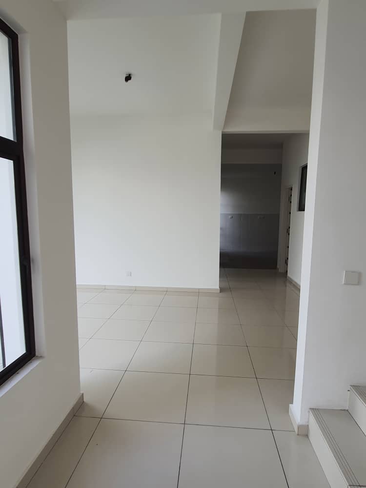 Brand New 2 Sty Cluster Semi D Luzento Setia Eco - photo 3