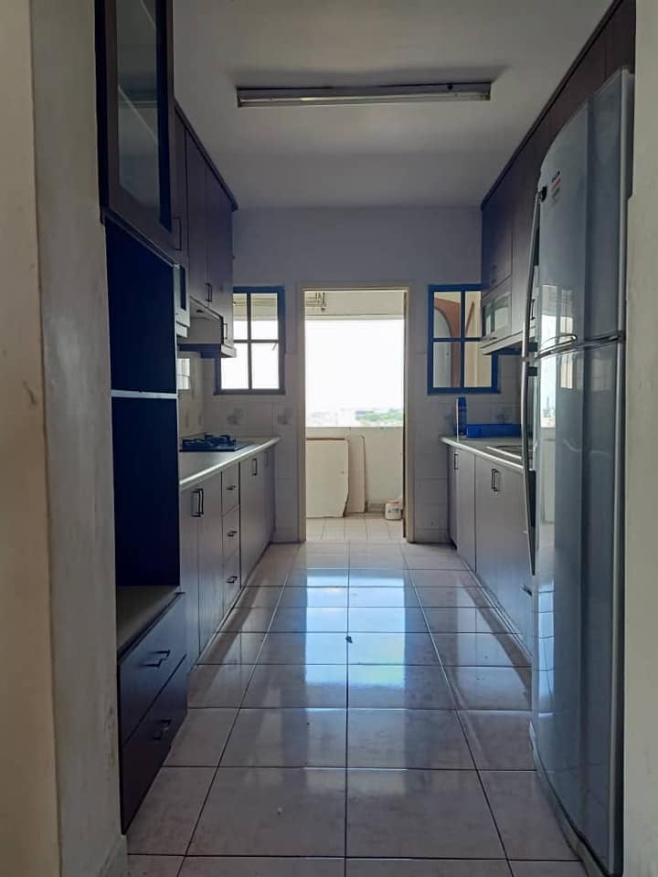 Reduce Price Big Unit Dual Entrance D Haven Condo - photo 3