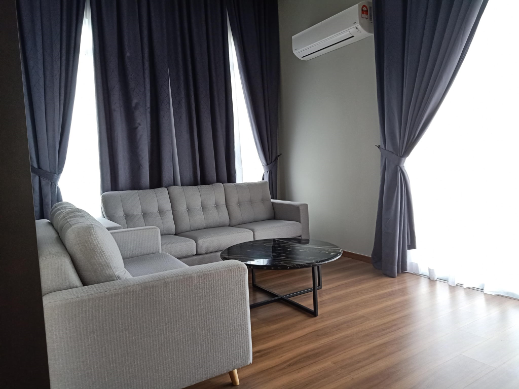 Brand New 3 Sty Superlink Tmn Puncak Indah Ampang - photo 8