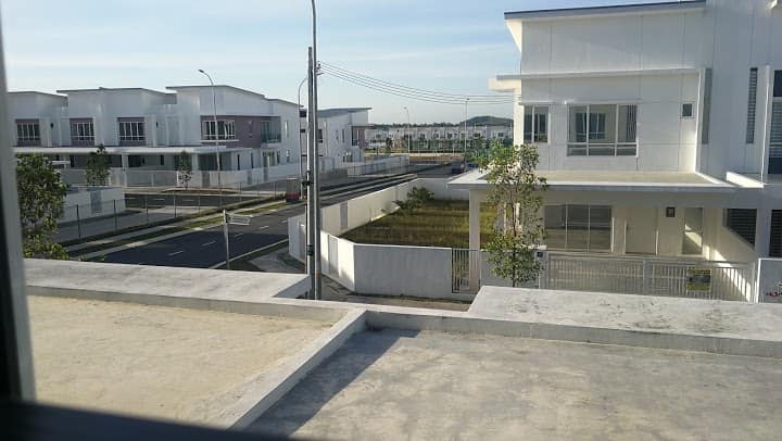 Beautiful Interior Design 2 Sty Terrace Suriaman 3 - photo 3