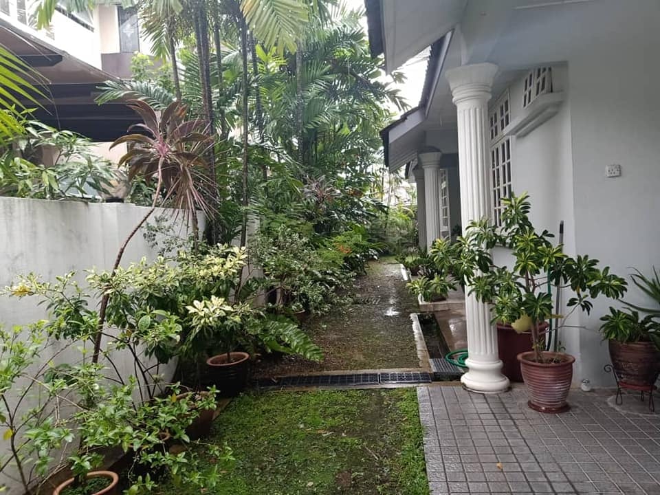 2 Storey Bungalow Jln Vethavanam Off Jln Ipoh - photo 11
