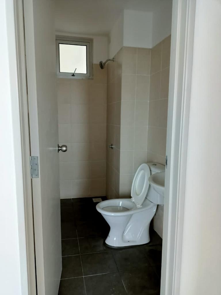 Brand New Completed Unit Service Apt Perdana Park - photo 8