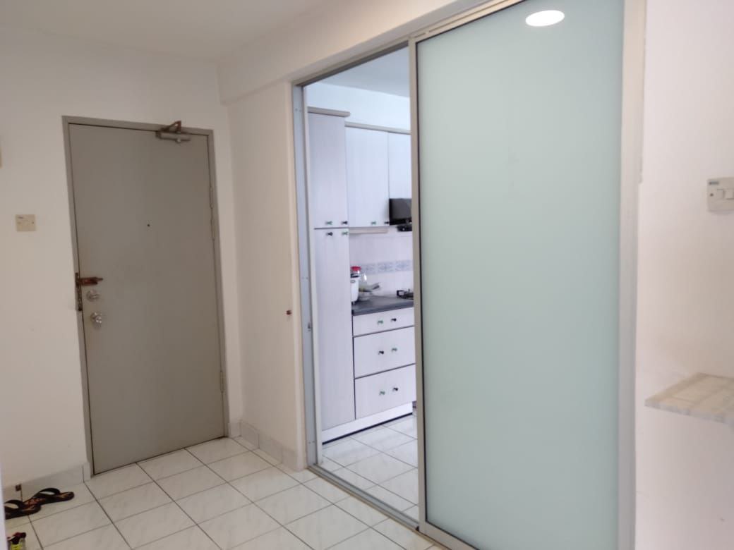 4 Bedrooms Unit Pantai Hillpark Phase 2 Condo - photo 2