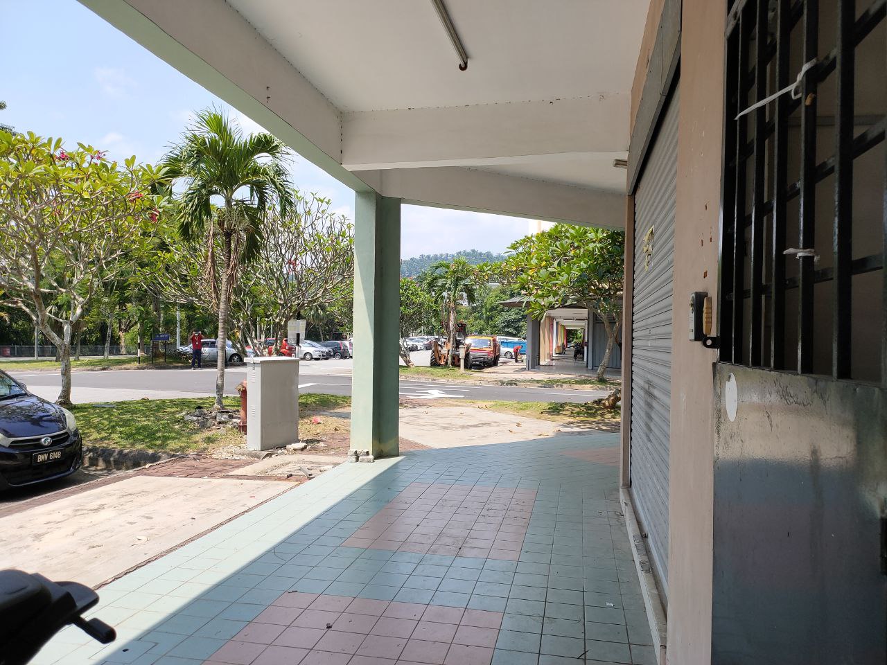 Facing Open 3 Sty Shop Office Rent Jln Airport 1 - photo 4