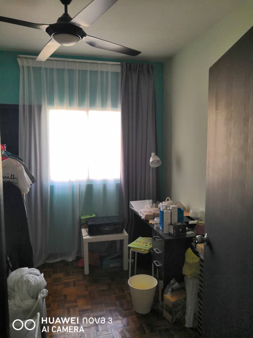 Well Kept Unit High Floor Sri Angsana Hilir Condo - photo 3
