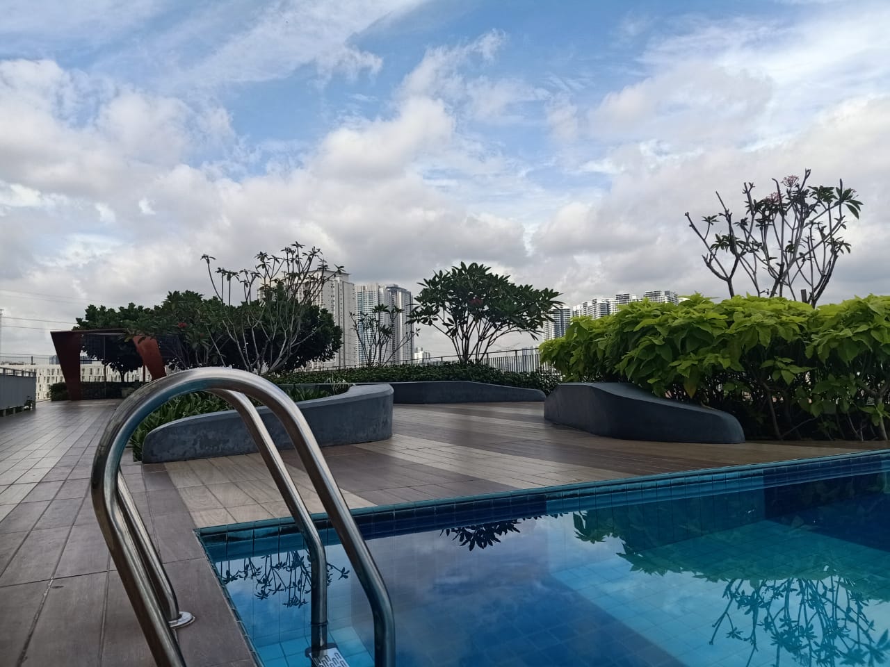 Partly Furnished Facing Unblock View PV 18 Condo - photo 8