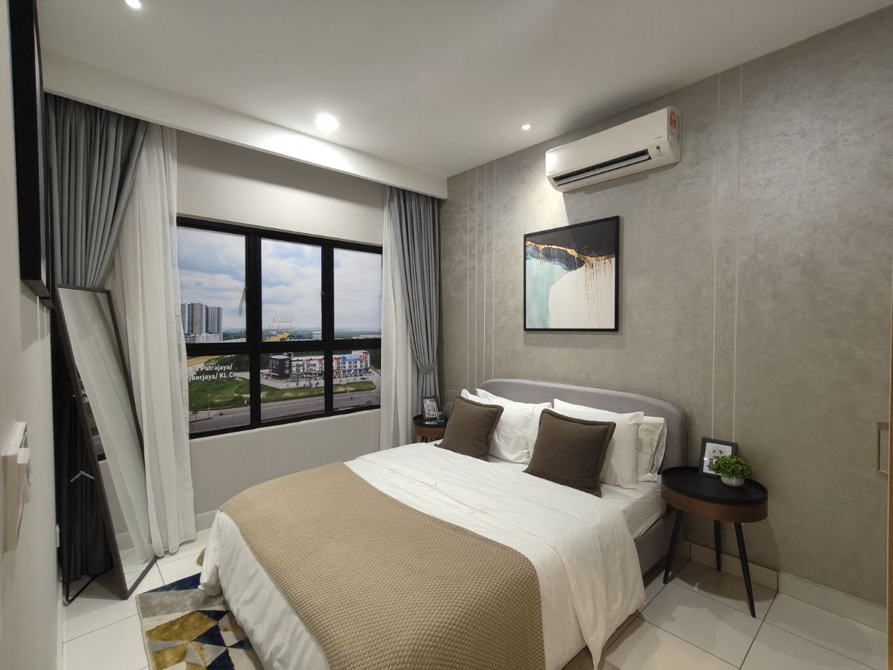 Freehold Service Residence in Kota Warisan Sepang - photo 4