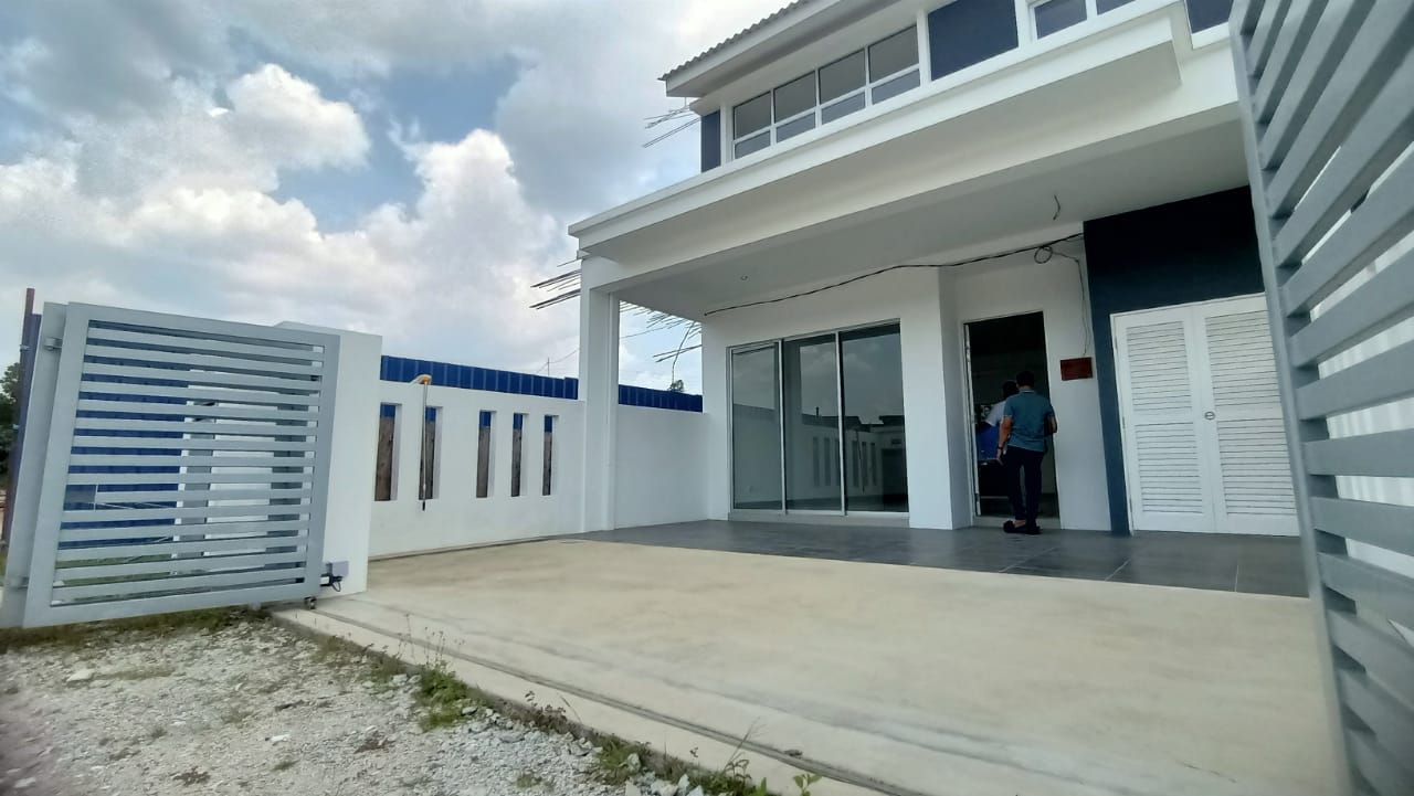 2 Storey Terrace with Spec SemiD, Taman Bunga Raya - photo 2