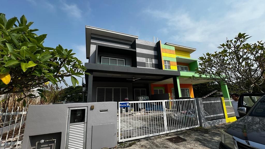 Renovated Extended SemiD at Tmn Baiduri 2, Dengkil - photo 9