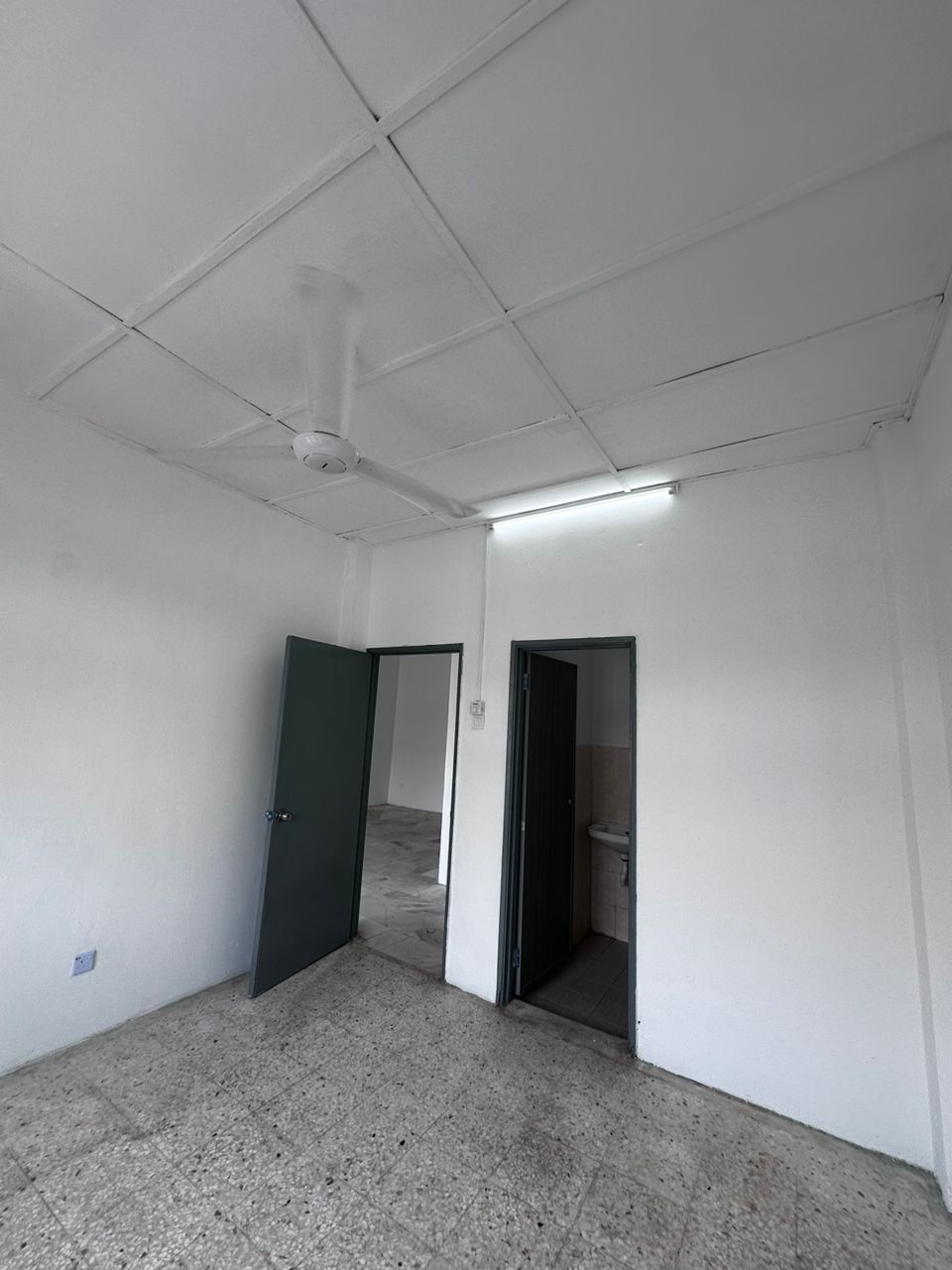 Renovated Kiambang Apartment Putra Perdana Puchong - photo 8