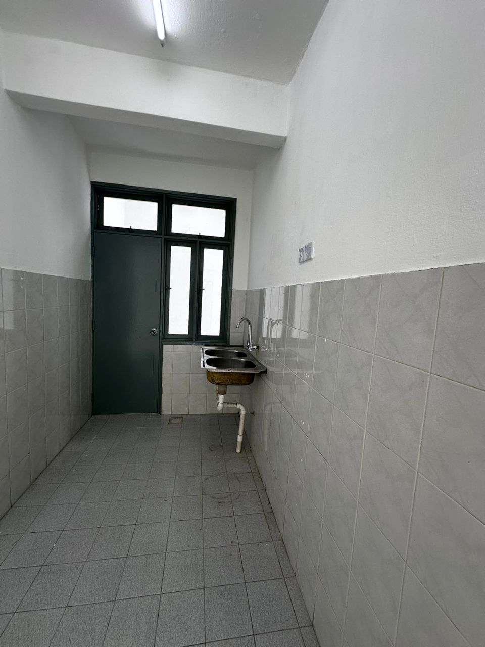 Renovated Kiambang Apartment Putra Perdana Puchong - photo 9