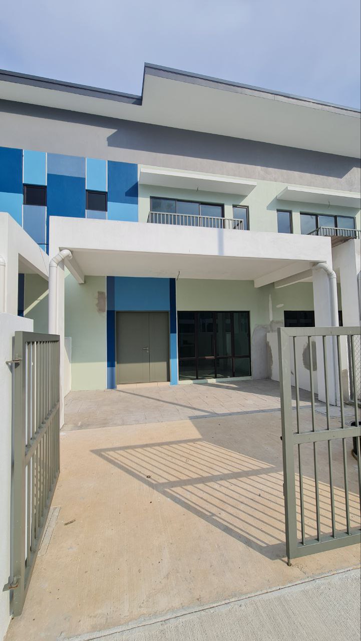 Brand New 2 Storey Terrace Jalan Kebun, Seksyen 30 - photo 3