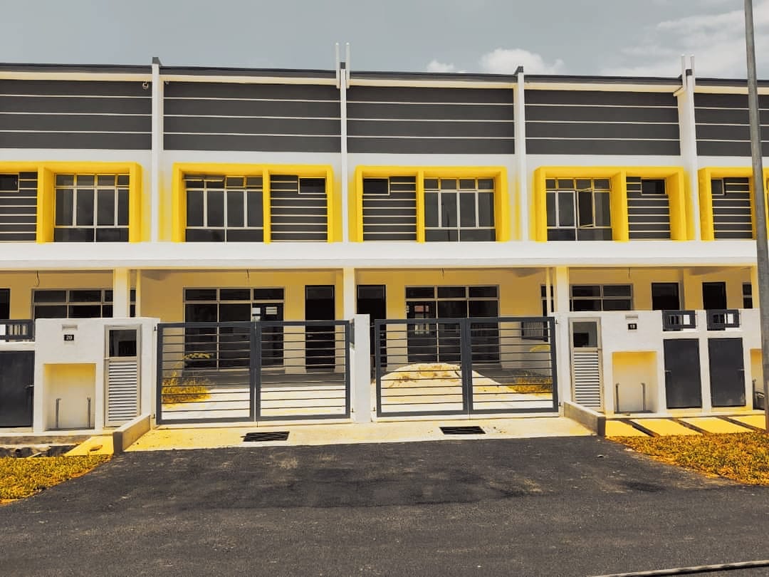 Brand New 2 Storey Terrace Kg Nelayan Teluk Gong - photo 3