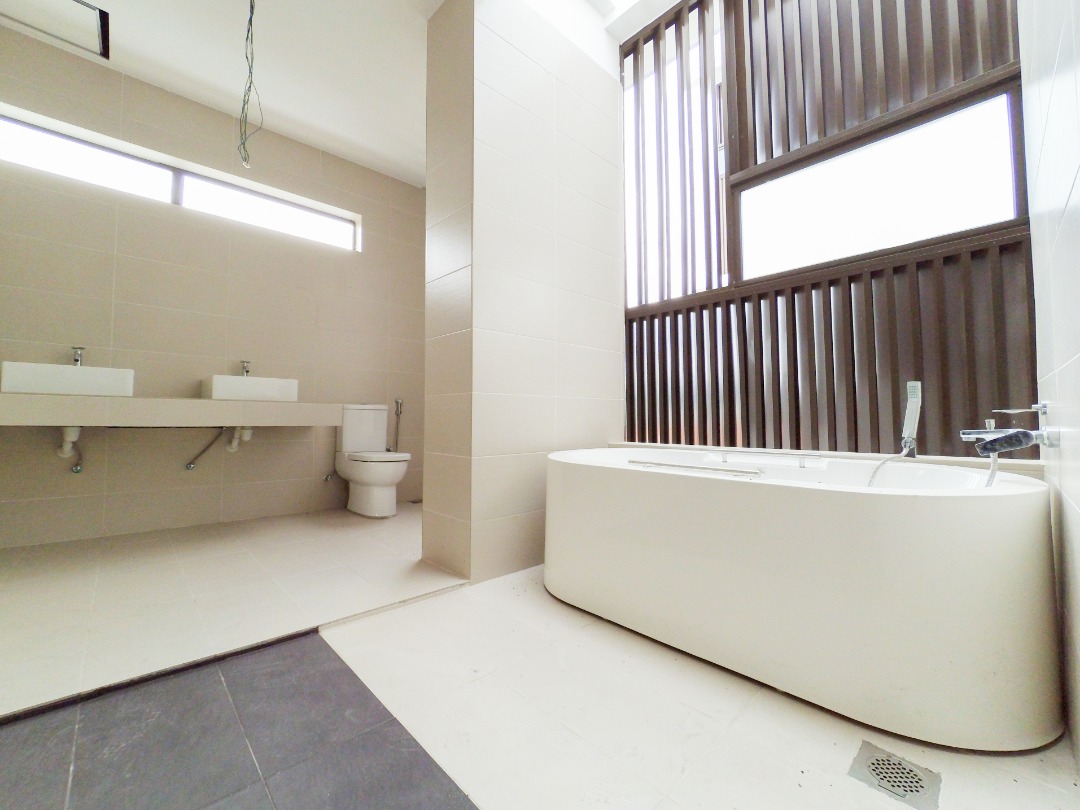 EMBUN KEMENSAH END LOT - photo 5