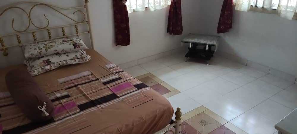 RENOVATED Semi D With BIG Land Rowther Gombak - photo 10