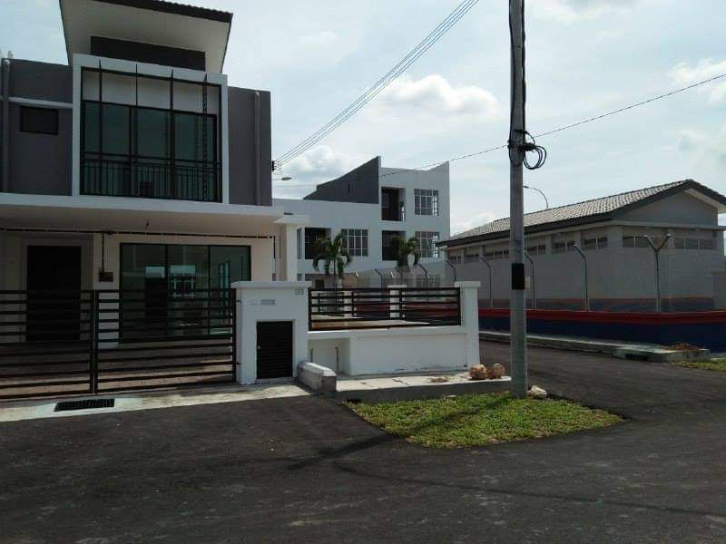 ENDLOT NON BUMI SUPERLINK 28 X 75 SAUJANA KLIA - photo 2