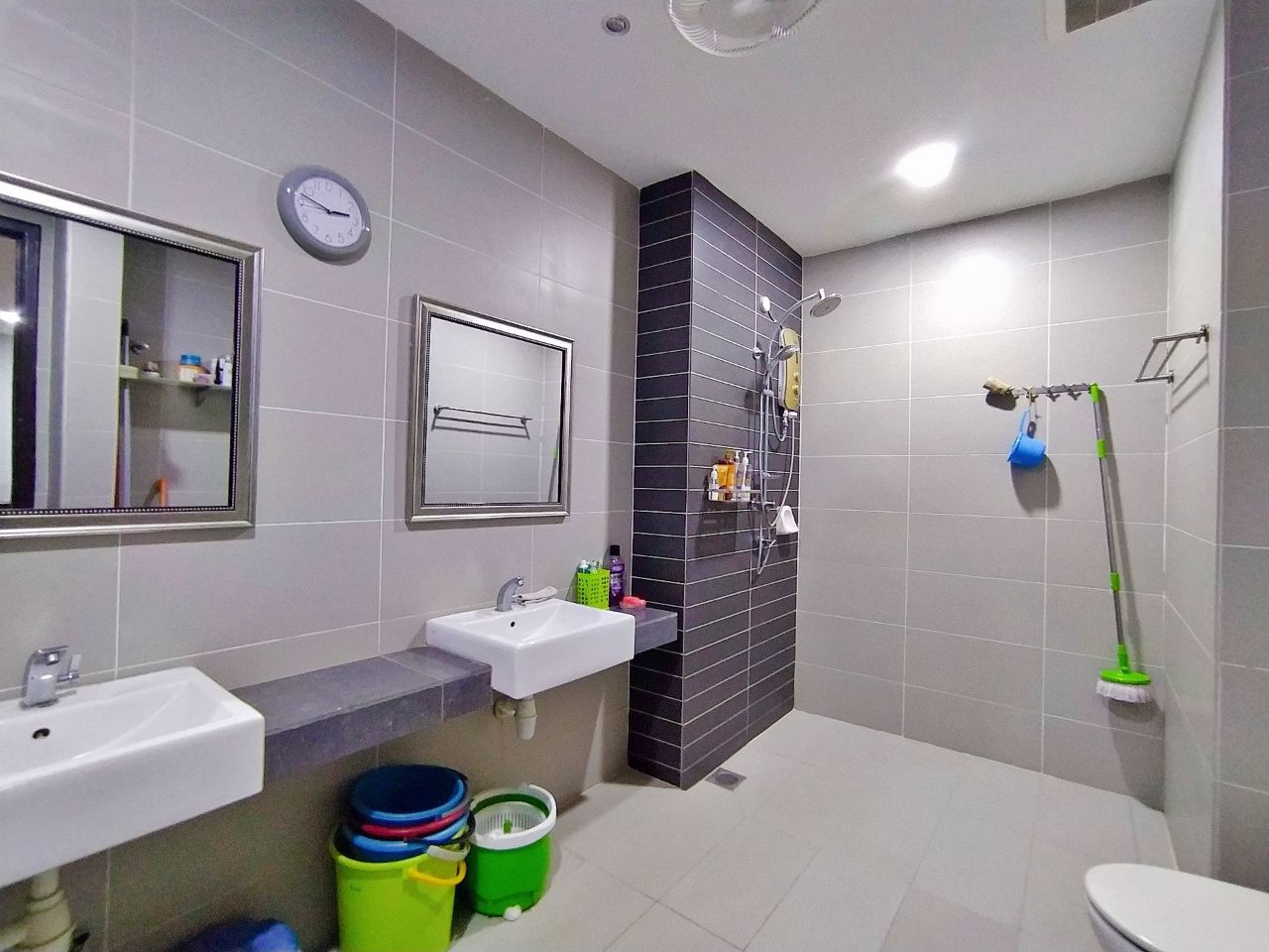 FULLY RENOVATED Double Storey Semi D Garden Villa - photo 3