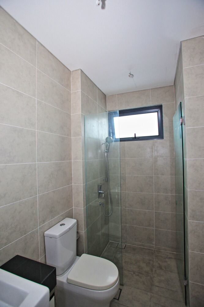 Triple Storey Semi D Grove LakeFields Sungai Besi - photo 3