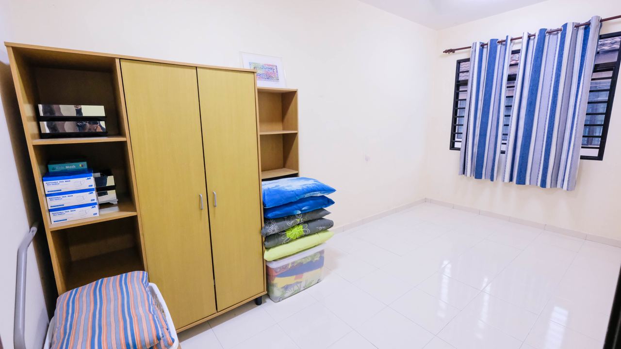 Double Storey Terrace Ampang Saujana Selangor - photo 4