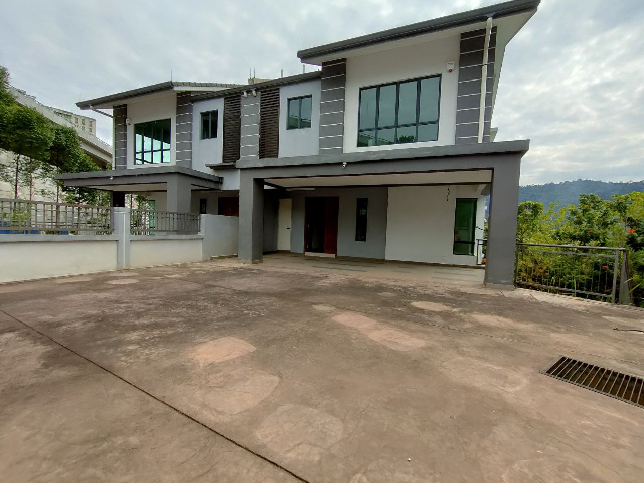 Double and Half Storey Taman Dagang Jaya Ampang