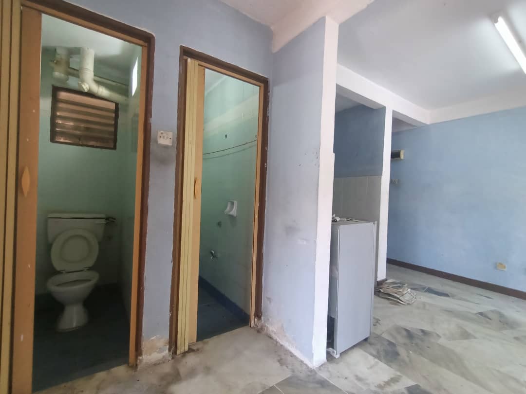 PKNS Flat Blok 29 Seksyen 7 Shah Alam Selangor - photo 6