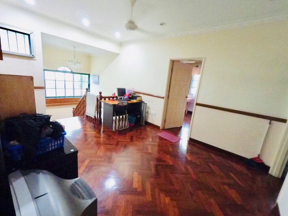 Renovated Double Storey Bungalow SS3 Petaling Jaya - photo 3