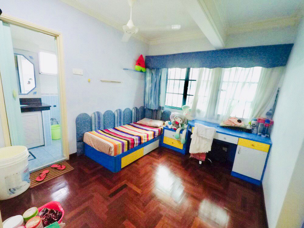 Renovated Double Storey Bungalow SS3 Petaling Jaya - photo 4