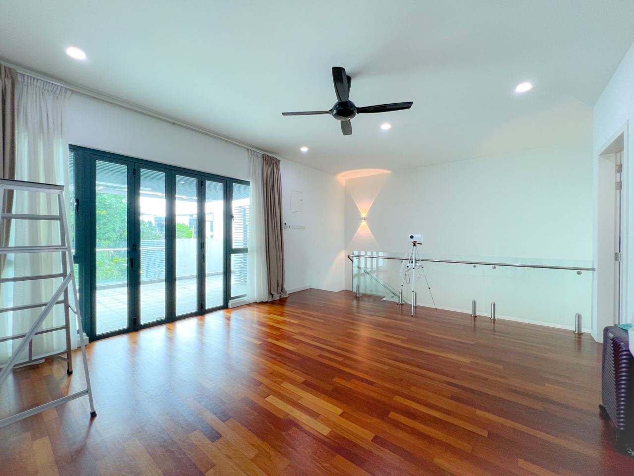 3 Storey Superlink House Sejati Residence