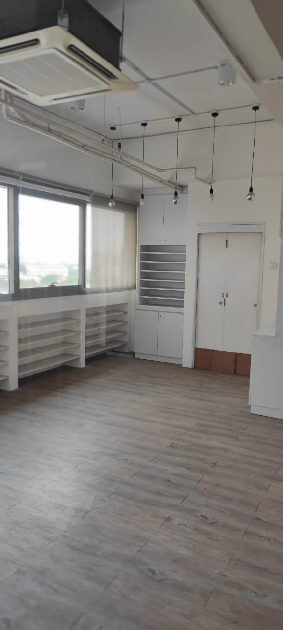 PJ8 Federal Highway Office Suite Petaling Jaya - photo 8