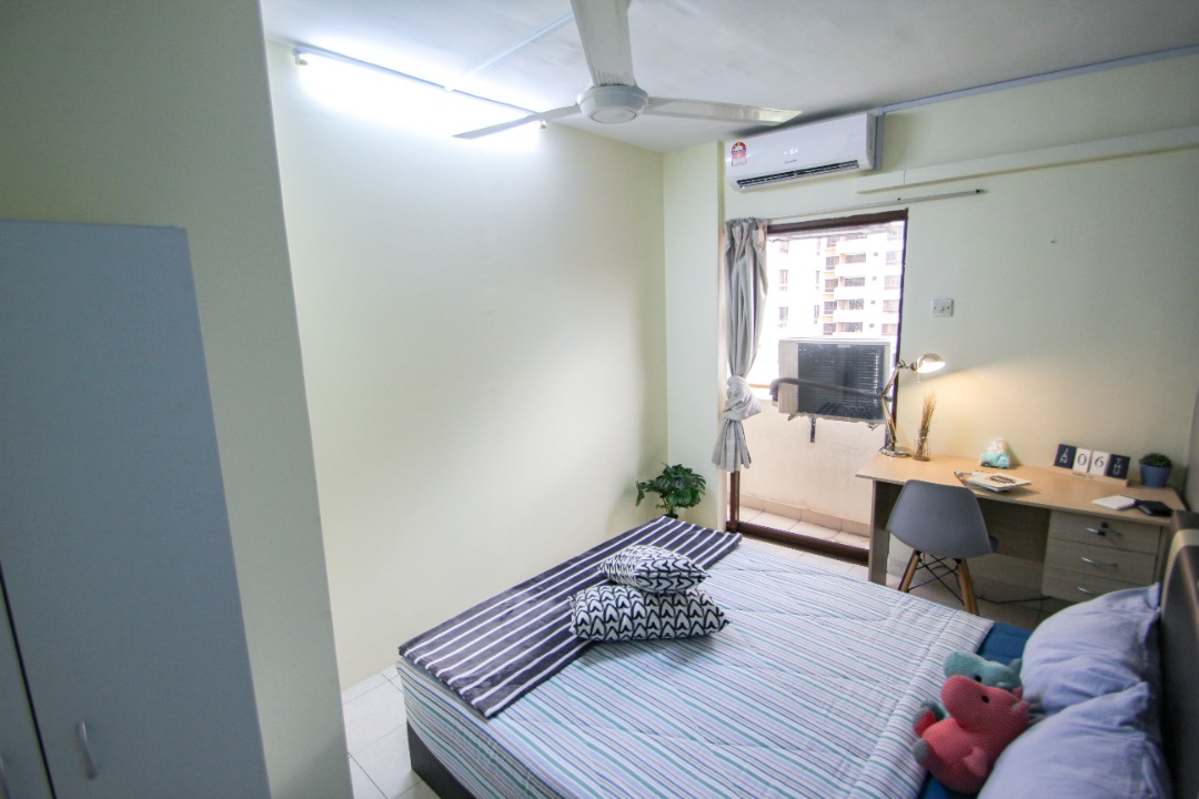 Palm Springs , Kota Damansara Room For Rent - photo 12