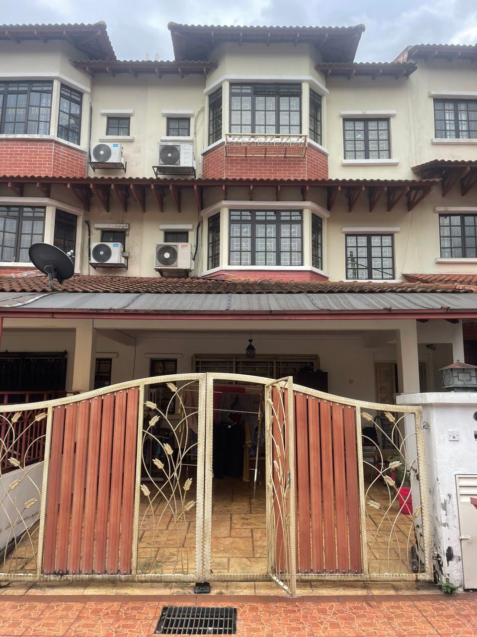 3Storey Link House For Sales By Shawn - photo 10