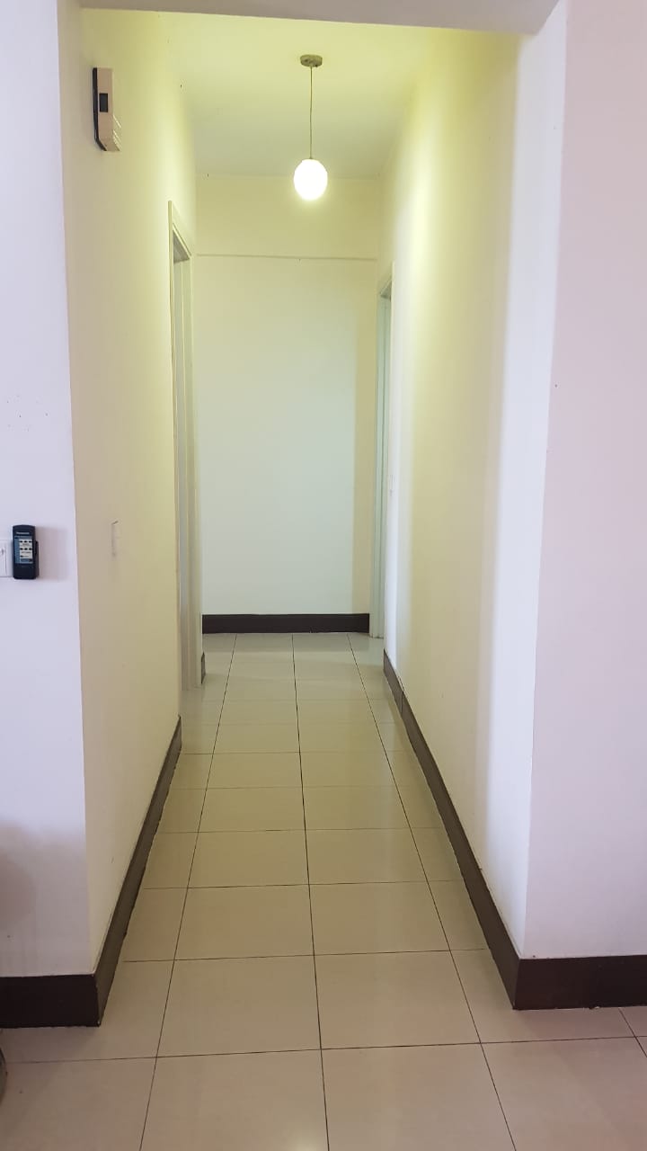 Surian Condominium 4Rooms FF By BL - photo 3