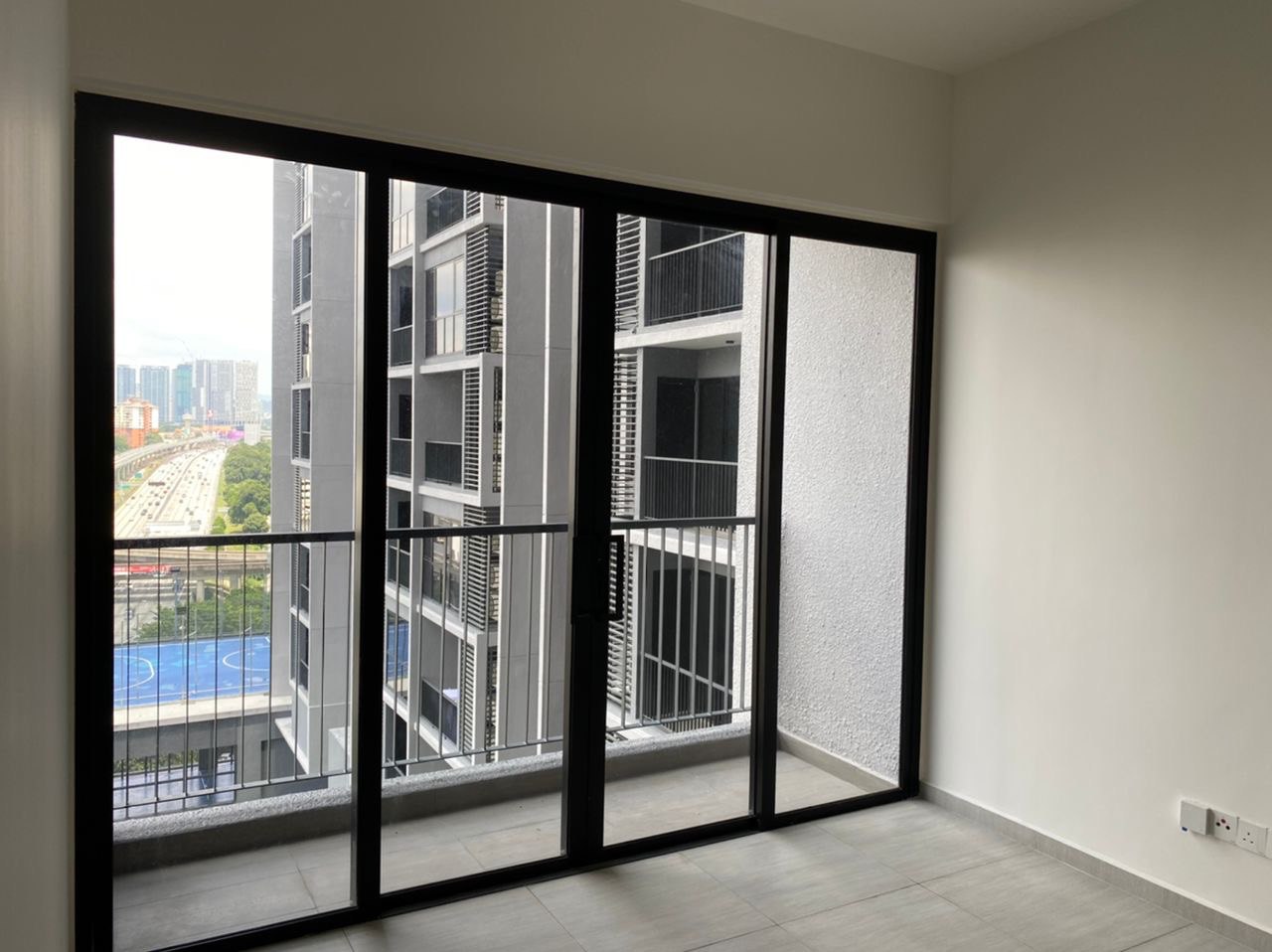 The Arcuz 2Bed 1B FF By Shawn - photo 3