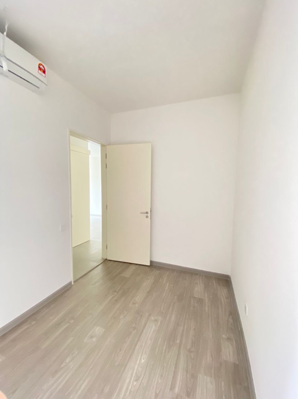 The Arcuz 2Bed 1B FF By Shawn - photo 7