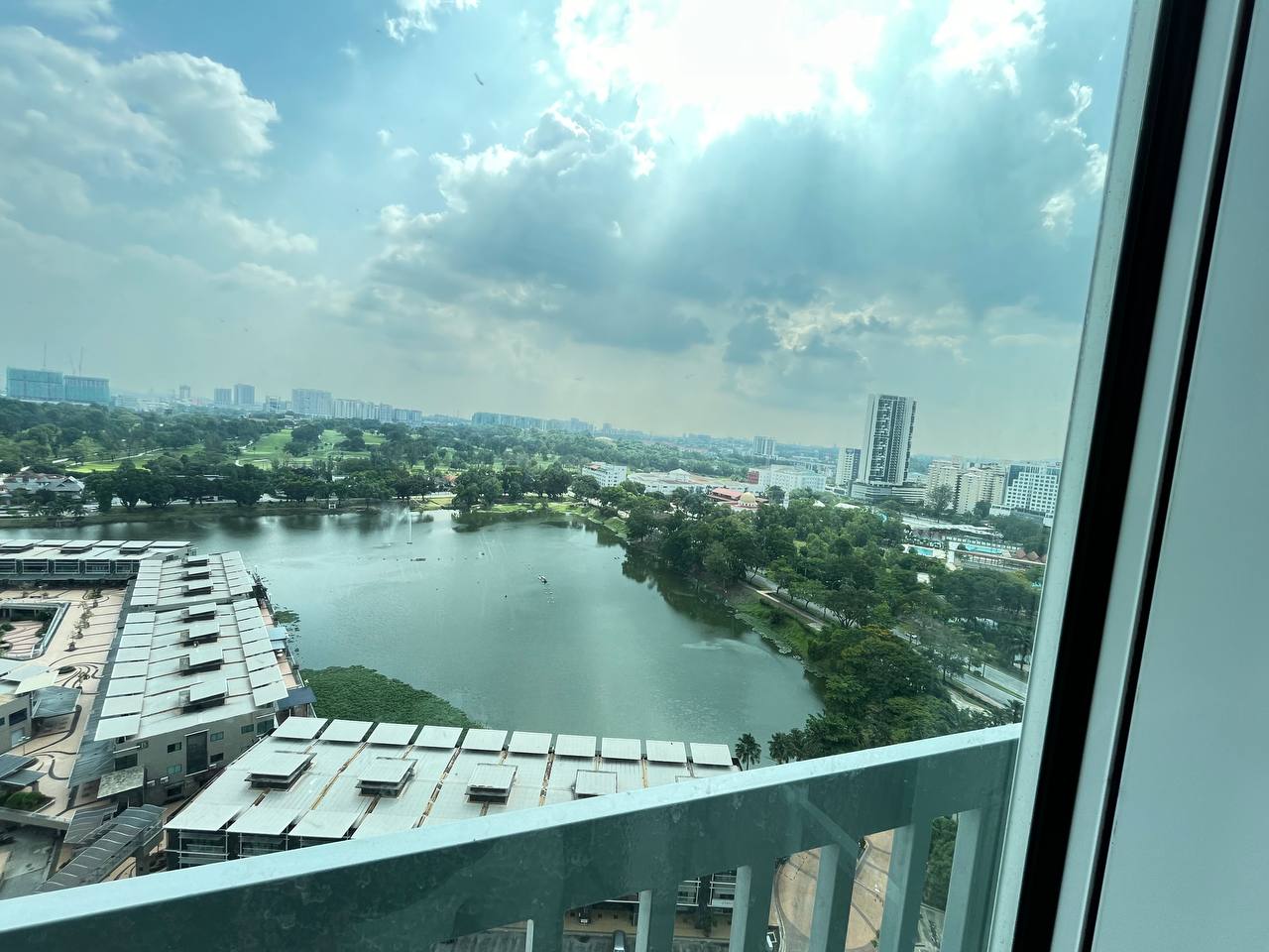 Plaza Kelana 3Bed FF By AD - photo 2