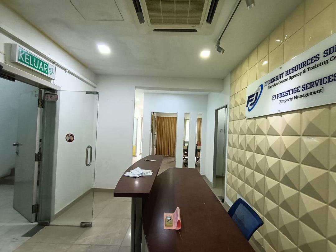 Damansara Perdana Office  By Chai - photo 3