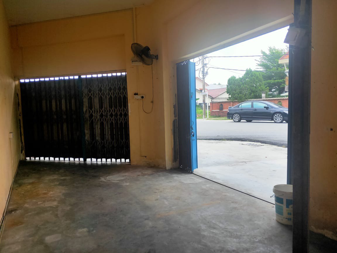 Old Town Petaling Jaya Corner Shoplot by YS - photo 6