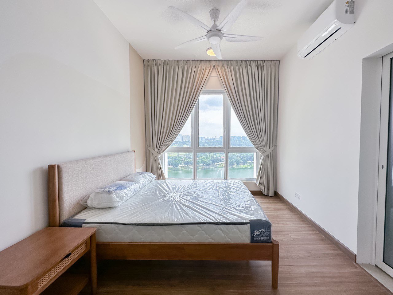 Plaza Kelana 3Bed FF By Shawn - photo 13
