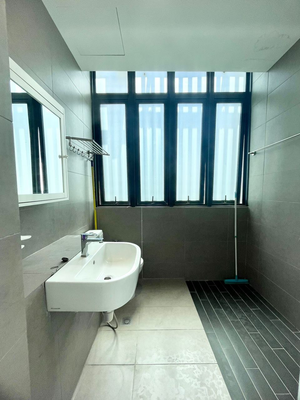 H2O Residence 4room FF By Shawn - photo 13