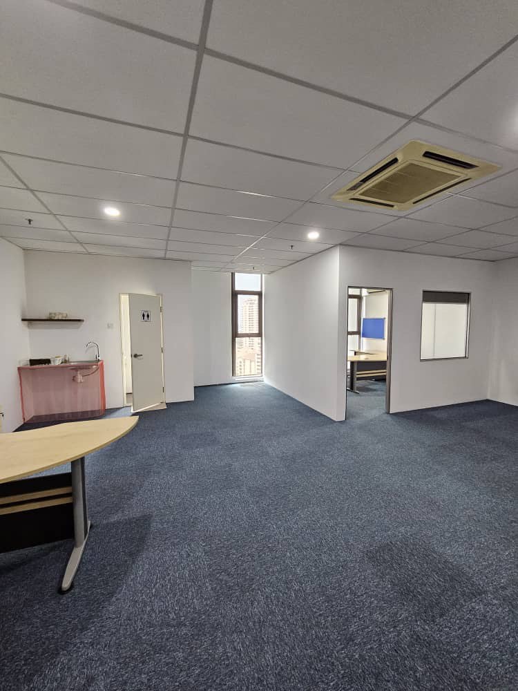 Tropicana Avenue Office By Shawn - photo 9