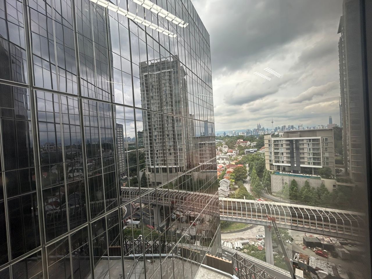 Pavilion Damansara Height Office By Chai - photo 2