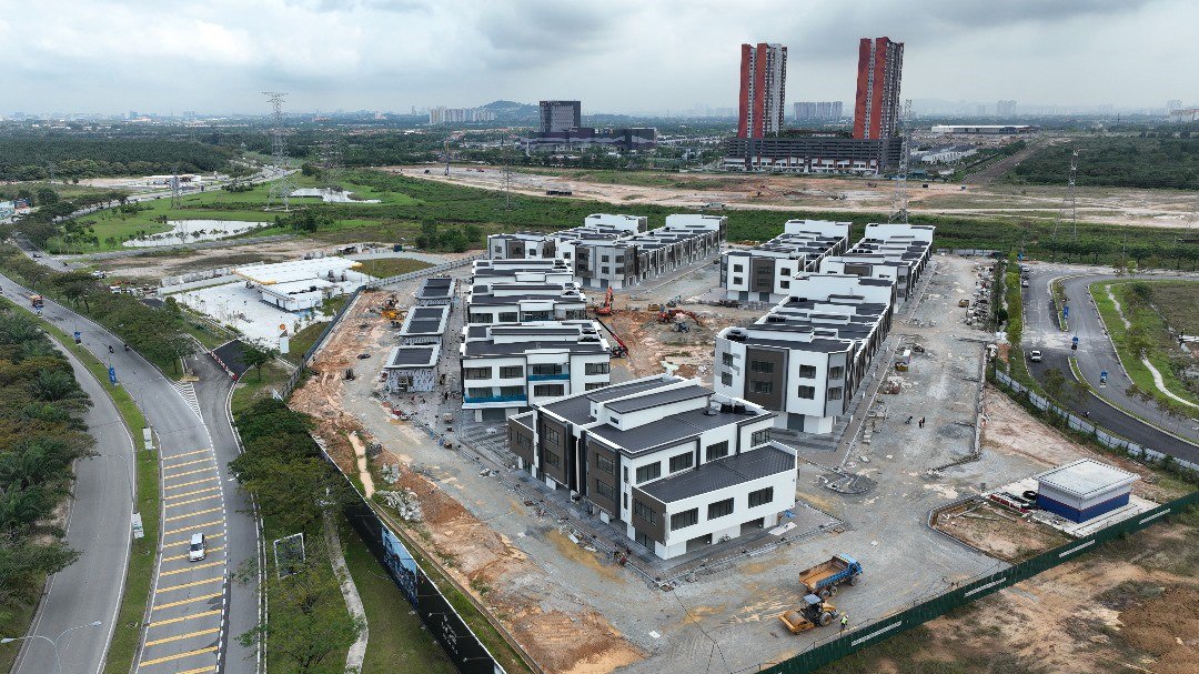 Uptown Bandar rimbayu kota kemuning shoplot - photo 6