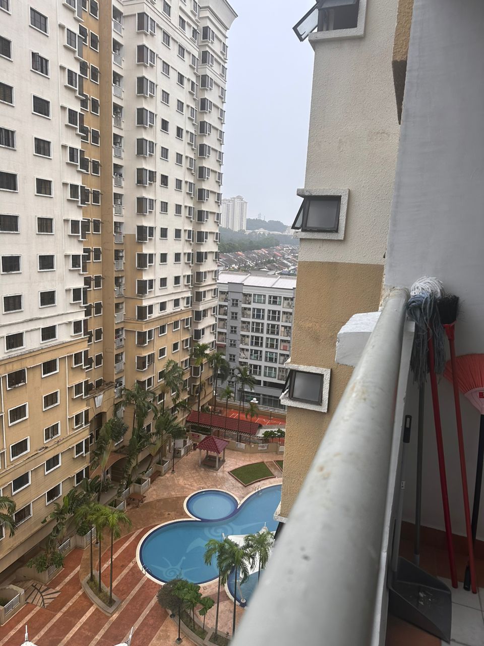 Pelangi Utama Condo 3Rooms FF By BL - photo 2