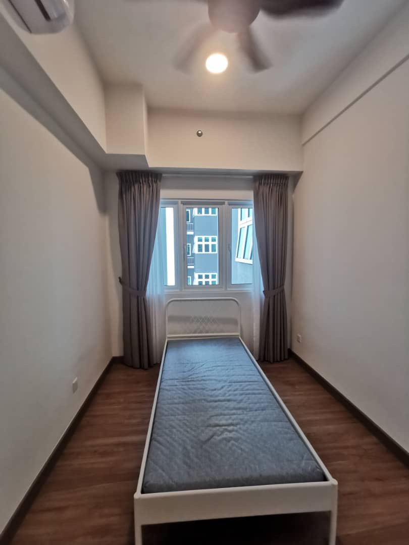 Plaza Kelana 3Bed FF By Chai - photo 3