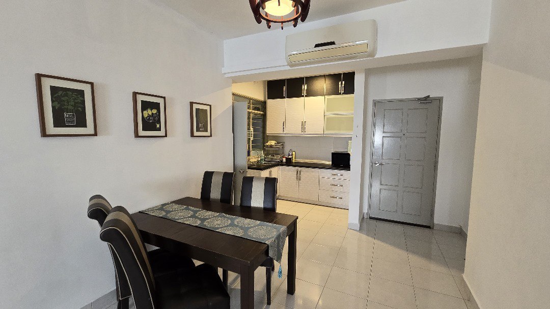 Main Place 3Bed FF By BL - photo 2