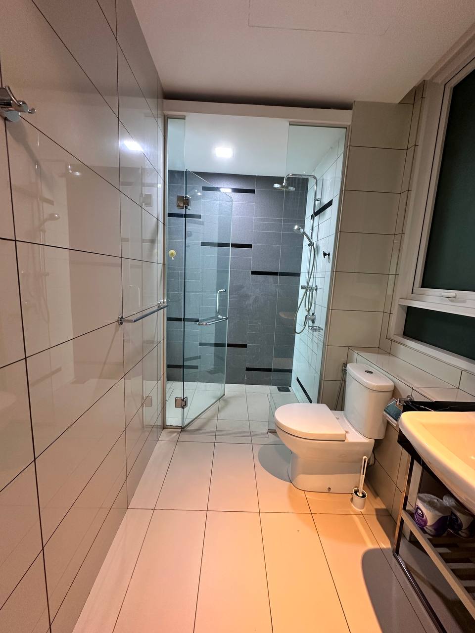 Uptown Residence 1Bed FF By Shawn - photo 9