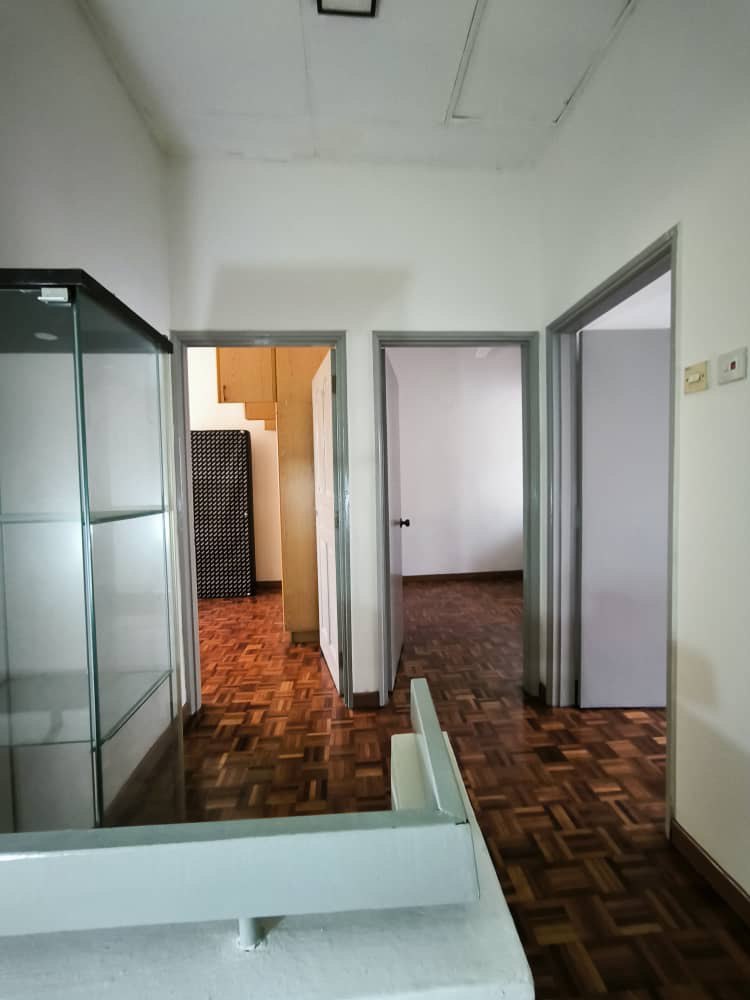 2Storey House USJ 13 Rent By Soung - photo 2