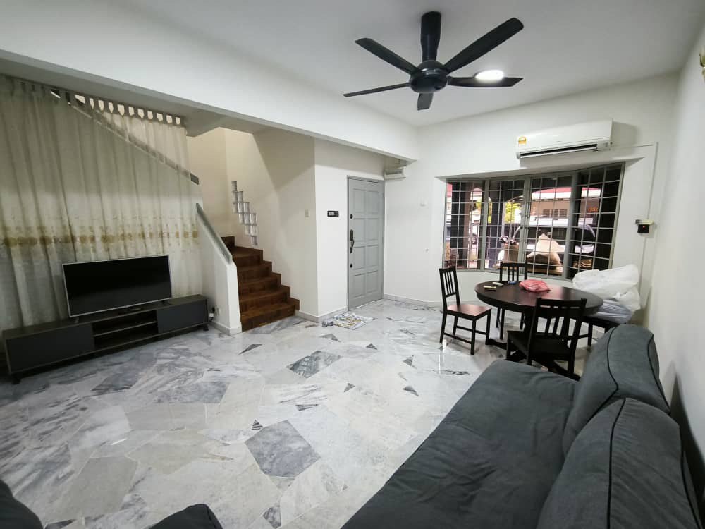 2Storey House USJ 13 Rent By Soung - photo 6