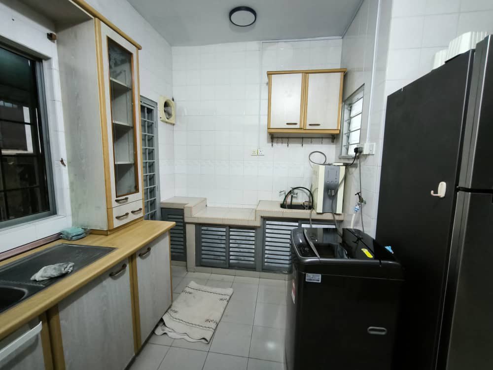 2Storey House USJ 13 Rent By Soung - photo 13