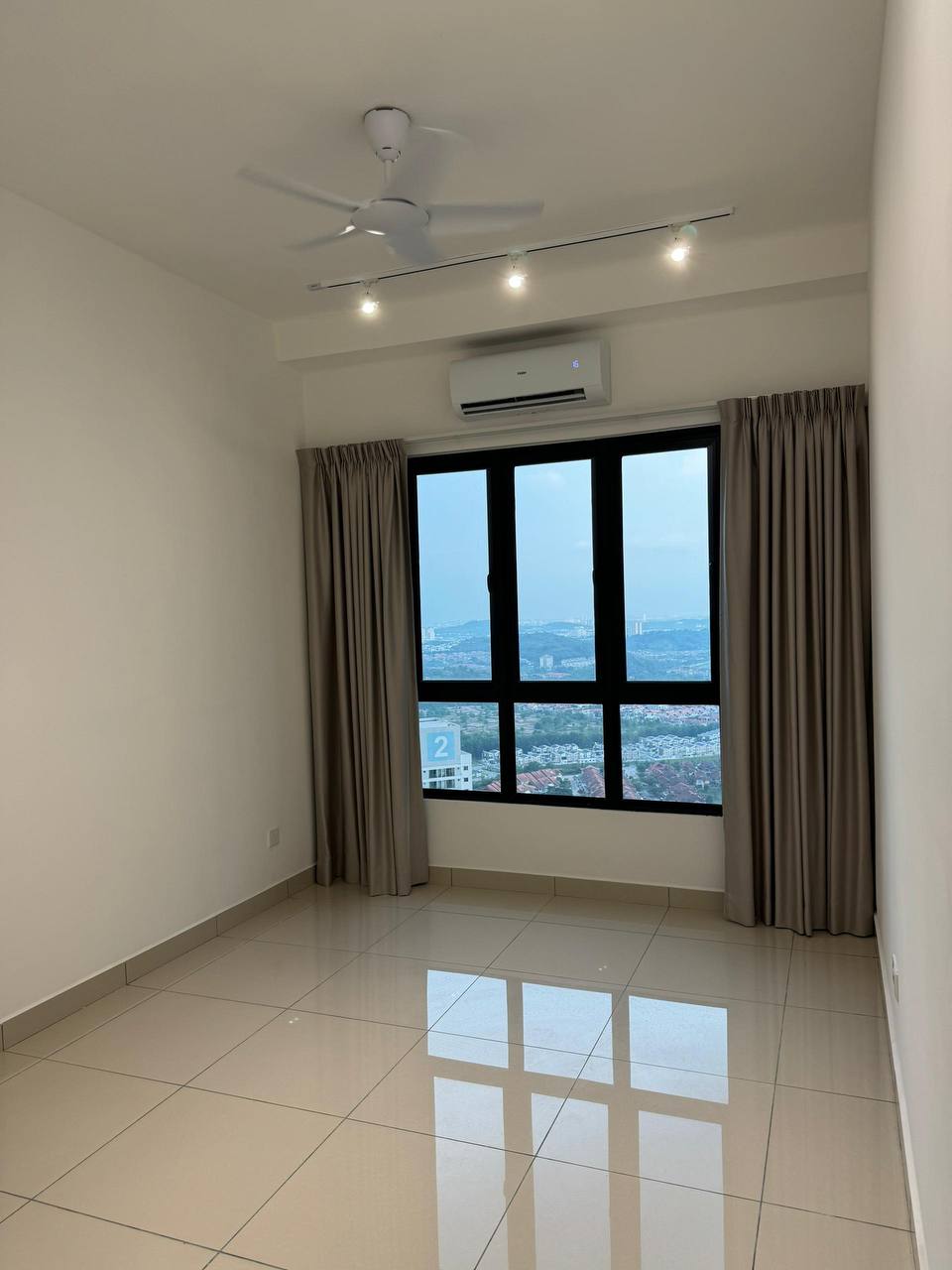 Residensi Bintang 3Bed FF By Levrone - photo 6